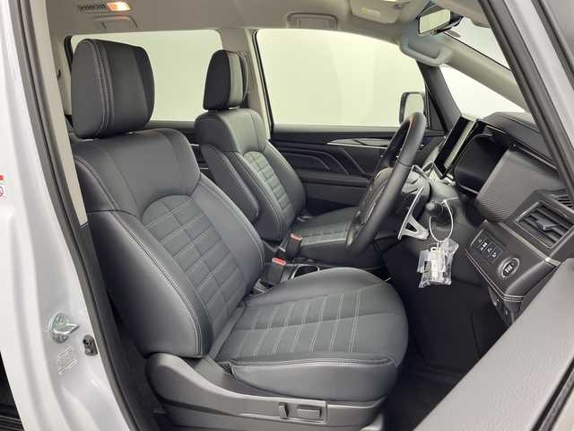 三菱 デリカＤ：５ シャモニー 愛知県 2025(令7)年 0.1千km ホワイトダイヤモンド 登録済未使用車　14km/全方位カメラ/シートヒーター/ブラインドスポットモニター/衝突軽減ブレーキ/レーンキープアシスト/オートマチックハイビーム/レーダークルーズコントロール/両側パワースライドドア/LEDヘッドライト/ステアリングヒーター/電動パーキング/オートホールドブレーキ/ハーフレザーシート