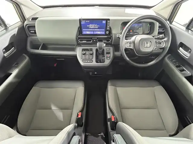 ホンダ フリード ハイブリット e:HEV クロスター 佐賀県 2025(令7)年 0.1千km ベージュ 登録済み未使用車/純正9インチGathersナビ/フルセグTV/Bluetooth/Androidauto/Applecarplay/バックカメラ/衝突被害軽減システム/レーダークルーズコントロール/レーンアシスト/ブラインドスポットモニター/クリアランスソナー/電子パーキング/ブレーキホールド/LEDヘッドライト/LEDフォグライト/両側パワースライドドア/運転席・助手席シートヒーター/ハーフレザーシート/ウォークスルー/ルーフレール/後席サンシェード/カーテンエアバック/純正15インチアルミホイール/スマートキー/スペアキー×1