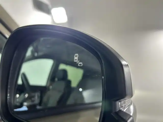 ホンダ フリード ハイブリット e:HEV クロスター 佐賀県 2025(令7)年 0.1千km ベージュ 登録済み未使用車/純正9インチGathersナビ/フルセグTV/Bluetooth/Androidauto/Applecarplay/バックカメラ/衝突被害軽減システム/レーダークルーズコントロール/レーンアシスト/ブラインドスポットモニター/クリアランスソナー/電子パーキング/ブレーキホールド/LEDヘッドライト/LEDフォグライト/両側パワースライドドア/運転席・助手席シートヒーター/ハーフレザーシート/ウォークスルー/ルーフレール/後席サンシェード/カーテンエアバック/純正15インチアルミホイール/スマートキー/スペアキー×1