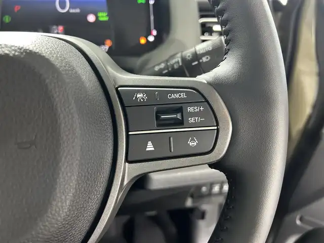 ホンダ フリード ハイブリット e:HEV クロスター 佐賀県 2025(令7)年 0.1千km ベージュ 登録済み未使用車/純正9インチGathersナビ/フルセグTV/Bluetooth/Androidauto/Applecarplay/バックカメラ/衝突被害軽減システム/レーダークルーズコントロール/レーンアシスト/ブラインドスポットモニター/クリアランスソナー/電子パーキング/ブレーキホールド/LEDヘッドライト/LEDフォグライト/両側パワースライドドア/運転席・助手席シートヒーター/ハーフレザーシート/ウォークスルー/ルーフレール/後席サンシェード/カーテンエアバック/純正15インチアルミホイール/スマートキー/スペアキー×1