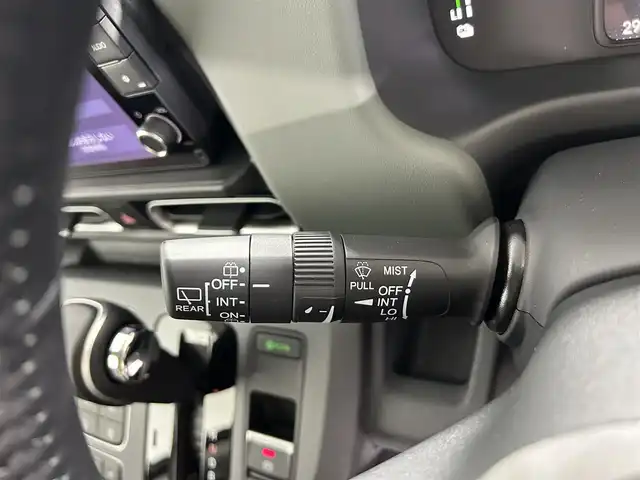 ホンダ フリード ハイブリット e:HEV クロスター 佐賀県 2025(令7)年 0.1千km ベージュ 登録済み未使用車/純正9インチGathersナビ/フルセグTV/Bluetooth/Androidauto/Applecarplay/バックカメラ/衝突被害軽減システム/レーダークルーズコントロール/レーンアシスト/ブラインドスポットモニター/クリアランスソナー/電子パーキング/ブレーキホールド/LEDヘッドライト/LEDフォグライト/両側パワースライドドア/運転席・助手席シートヒーター/ハーフレザーシート/ウォークスルー/ルーフレール/後席サンシェード/カーテンエアバック/純正15インチアルミホイール/スマートキー/スペアキー×1