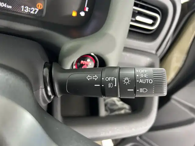 ホンダ フリード ハイブリット e:HEV クロスター 佐賀県 2025(令7)年 0.1千km ベージュ 登録済み未使用車/純正9インチGathersナビ/フルセグTV/Bluetooth/Androidauto/Applecarplay/バックカメラ/衝突被害軽減システム/レーダークルーズコントロール/レーンアシスト/ブラインドスポットモニター/クリアランスソナー/電子パーキング/ブレーキホールド/LEDヘッドライト/LEDフォグライト/両側パワースライドドア/運転席・助手席シートヒーター/ハーフレザーシート/ウォークスルー/ルーフレール/後席サンシェード/カーテンエアバック/純正15インチアルミホイール/スマートキー/スペアキー×1