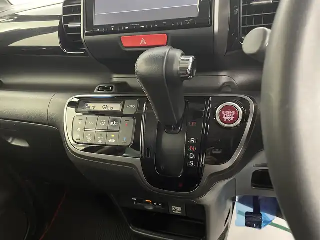 ホンダ Ｎ ＢＯＸ 2トーン カスタム G ターボLパッケージ 宮城県 2016(平28)年 7.4万km ブリリアントスポーティブルーメタリック2トーン ワンオーナー//ターボ//純正SDナビ(VXM-165VFi)//バックカメラ//フルセグ//Bluetooth//フリップダウンモニター//シティブレーキアクティブシステム//クルーズコントロール//両側電動スライドドア//ETC//パドルシフト//純正15インチAW//ディスチャージヘッドライト//スマートキー//プッシュスタート