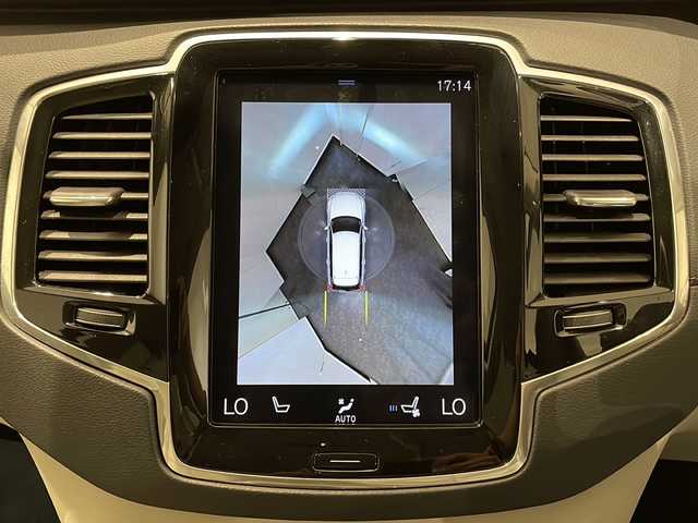 ボルボ ＸＣ９０ T6 AWD インスクリプション 新潟県 2019(令1)年 3.8万km クリスタルホワイトP クライメート・パッケージ/・ステアリングホイール・ヒーター/・リア2列目・シートヒーター/City Safety（衝突回避・被害軽減ブレーキシステム）/オンカミング・レーン・ミティゲーション（対向車線衝突回避支援機能）/・全車速追従機能付ACC（アダプティブ・クルーズ・コントロール）/・ パイロット・アシスト（車線維持支援機能）/LCMA（レーン・チェンジ・マージ・エイド）/LKA（レーン・キーピング・エイド）/DAC（ドライバー・アラート・コントロール）/・衝突回避・被害軽減ブレーキ機能付CTA（クロス・トラフィック・アラート）/フル・アクティブ・ハイビーム（LEDヘッドライト）/360°ビューカメラ/ETC2.0/純正HDDナビ/・Bluetooth/TV/FM/AM/メモリー付パワーシート（D席・N席）/ヘッドアップ・ディスプレイ/ドライブレコーダー/ベンチレーション（D席・N席）