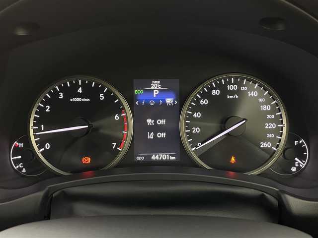 レクサス ＮＸ 200t アーバンスタイル 埼玉県 2017(平29)年 4.5万km ソニッククォーツ 三眼ＬＥＤヘッドライト　/純正ナビ　/シートヒーター　/バックカメラ　/サイドカメラ　/レザーシート　/メモリー付パワーシート　/衝突軽減システム　/オートハイビーム /レーダークルーズコントロール/ETC2.0