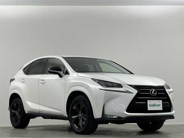レクサス ＮＸ 200t アーバンスタイル 埼玉県 2017(平29)年 4.5万km ソニッククォーツ 三眼ＬＥＤヘッドライト　/純正ナビ　/シートヒーター　/バックカメラ　/サイドカメラ　/レザーシート　/メモリー付パワーシート　/衝突軽減システム　/オートハイビーム /レーダークルーズコントロール/ETC2.0