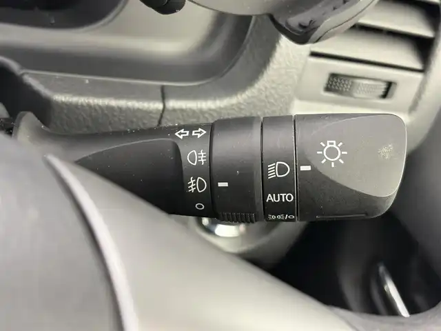 トヨタ ハイエース GL 愛知県 2024(令6)年 1.5万km ブラックマイカ FLEXコンプリートカー/・シートアレンジ【familiar】/・SOREXヒッチメンバー/・防虫MAGネット/・アミエース（左後網戸）/・フロントバンパー/・テールランプ/・白黄切替フォグランプ/・シートカバー/カロッツェリアフローティングナビ/(BT/フルセグ/HDMI)/カロッツェリア後席モニター/全方位カメラ/ETC/ドライブレコーダー/プリクラッシュ/LDA/クリアランスソナー/オートハイビーム/ドアバイザー/NITRO POWER１６インチホイール/TOYOオープンカントリータイヤ/社外シフトノブ