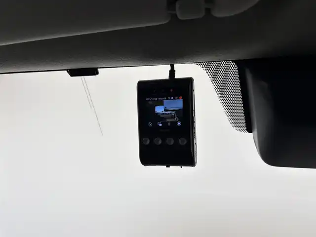 トヨタ ハイエース GL 愛知県 2024(令6)年 1.5万km ブラックマイカ FLEXコンプリートカー/・シートアレンジ【familiar】/・SOREXヒッチメンバー/・防虫MAGネット/・アミエース（左後網戸）/・フロントバンパー/・テールランプ/・白黄切替フォグランプ/・シートカバー/カロッツェリアフローティングナビ/(BT/フルセグ/HDMI)/カロッツェリア後席モニター/全方位カメラ/ETC/ドライブレコーダー/プリクラッシュ/LDA/クリアランスソナー/オートハイビーム/ドアバイザー/NITRO POWER１６インチホイール/TOYOオープンカントリータイヤ/社外シフトノブ