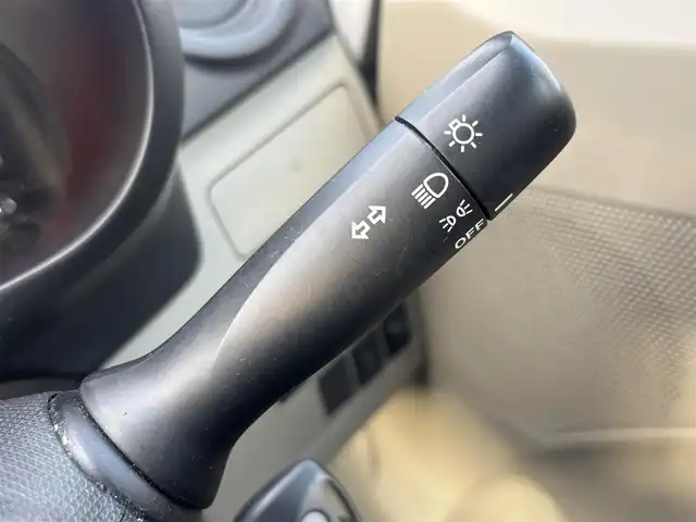 ダイハツ ムーヴ L 熊本県 2014(平26)年 5.6万km パールホワイトⅢ 純正CDオーディオ/【AM/FM】/盗難防止装置/純正フロアマット/電動格納ミラー