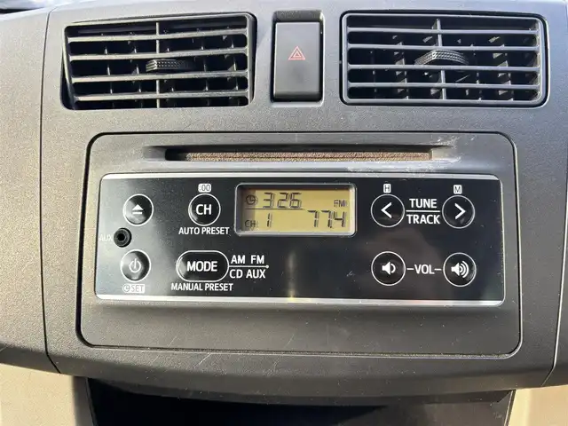 ダイハツ ムーヴ L 熊本県 2014(平26)年 5.6万km パールホワイトⅢ 純正CDオーディオ/【AM/FM】/盗難防止装置/純正フロアマット/電動格納ミラー