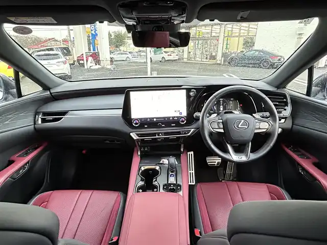 レクサス ＲＸ 500h Fスポーツパフォーマンス 東京都 2024(令6)年 2.2万km ホワイトノーヴァガラスフレーク ワンオーナー/純正フルセグTVナビ/（Bluetooth/USB）/純正21インチアルミホイール/純正フロアマット/サンルーフ/G-Link/デジタルインナーミラー/ビルトインETC/パドルシフト/クリアランスソナー/ハンドルヒーター/レザーシート/パワーシート/シートヒーター/エアシート/アラウンドビューモニター/バックカメラ/追従型クルーズコントロール/電動リアゲート/オートライト/オートマチックハイビーム/LEDヘッドライト/スマートキー/スペアキー1本/保証書/取説書