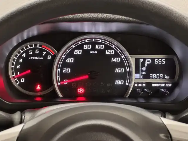 トヨタ パッソ モーダ　チャーム 三重県 2021(令3)年 3.8万km ブラックマイカメタリック/ダークエメラルドマイカ 2トーン ガソリン/FF/インパネCVT/純正 7インチナビ NSCN-W68/（AM/FM/CD/SD/地デジTV/Bluetooth/AUX）/パノラマモニター/ドライブレコーダー 前後/ビルトイン ETC/衝突回避支援機能 スマートアシスト3/・衝突回避支援ブレーキ機能（対車両・対歩行者）/・衝突警報機能（対車両・対歩行者）/・車線逸脱警報機能誤発進抑制制御機能（前方・後方）/・誤発進抑制制御機能（前方・後方）/・コーナーセンサー（フロント４個／リヤ４個、接近お知らせ表示付）/など/装備/・ハーフレザーシート/・シートヒーター（D）/・LEDヘッドライト & LEDクリアランスランプ/・オートライトシステム/・オートハイビーム機能/・オートエアコン/・ステアリングスイッチ/・プッシュスタート/・スマートキーx2/・純正ホイールキャップ＆14インチスチールホイール/・保/取/など