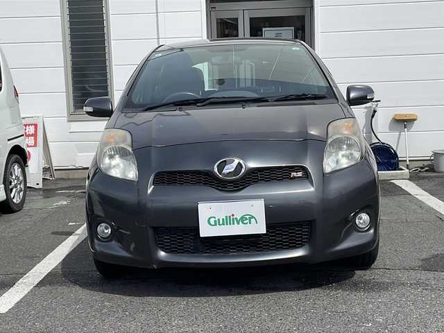 トヨタ ヴィッツ RS 愛知県 2009(平21)年 9.1万km グレーメタリック /禁煙車//社外HDDナビTV//ビルトインETC//キーレスキー//純正15インチアルミ//HIDライト//フォグランプ//ドアバイザー//純正フロアマット//新車保証書//取扱説明書