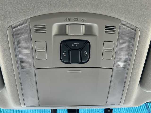 トヨタ アルファード 240S タイプゴールドⅡ 石川県 2014(平26)年 11.3万km ホワイトパールクリスタルシャイン ワンオーナー/4WD/純正HDDナビゲーション/【CD・DVD・Bluetooth・HDD・フルセグTV】/型番：NHZN-X62G/両側パワースライドドア/電動リアゲート/ALPINEリアモニター/クルーズコントロール/センターデフロック/コーナーセンサー/エンジンスターター/バックカメラ/ビルトインETC/オットマン/100V電源/プッシュスタート/・スマートキー/・スペアキー/サイド・リアカーテン/電装格納ミラー/HIDヘッドライト/・オートライト/・フォグランプ/純正フロアマット/ドアバイザー/記録簿/取扱説明書/保証書