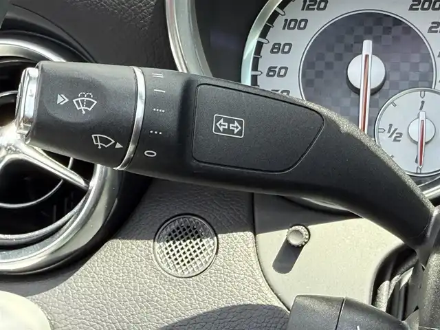 メルセデス・ベンツ ＳＬＫ２００ エクスクルーシブ 道南・函館 2014(平26)年 4.6万km ポーラホワイト メーカーナビ/フルセグＴＶ/アダクティブクルーズコントロール/パドルシフト/アイドリングストップ/パワーシート/シートヒーター/シートクーラー/プッシュスタート/スマートキー