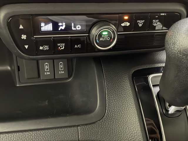 ホンダ Ｎ ＢＯＸ カスタム G L ホンダセンシング 宮崎県 2019(令1)年 7.1万km プラチナホワイトパール 禁煙車/ホンダセンシング/社外ナビTV/（MDV-D706BT/CD/DVD/Bluetooth/フルセグTV）/社外バックカメラ/純正ビルトインETC/純正LEDオートライト/純正LEDフォグ/純正14インチアルミ/純正エアロ/純正ルーフエンドスポイラー/純正フロアマット/左側電動スライドドア/アダプティブクルーズコントロール/レーンディパーチャーアラート/クリアランスソナー/オートエアコン（プラズマクラスター）/ウインカードアミラー/スマートキー/プッシュエンジンスタート/新車時保証書/取扱い説明書