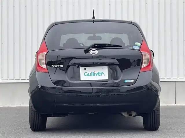 日産 ノート X DIG－S 群馬県 2013(平25)年 7.6万km スーパーブラック 純正ＳＤナビ(CD/SD/FM/AM/フルセグTV/AUX)/バックカメラ/スーパーチャージャー/ＥＴＣ/スマートキー/プッシュスタート/ECOモード/アイドリングストップ/電動格納ミラー/ヘッドライトレベライザー/パワーウインドウ/ステアリングチルド機構/取扱説明書