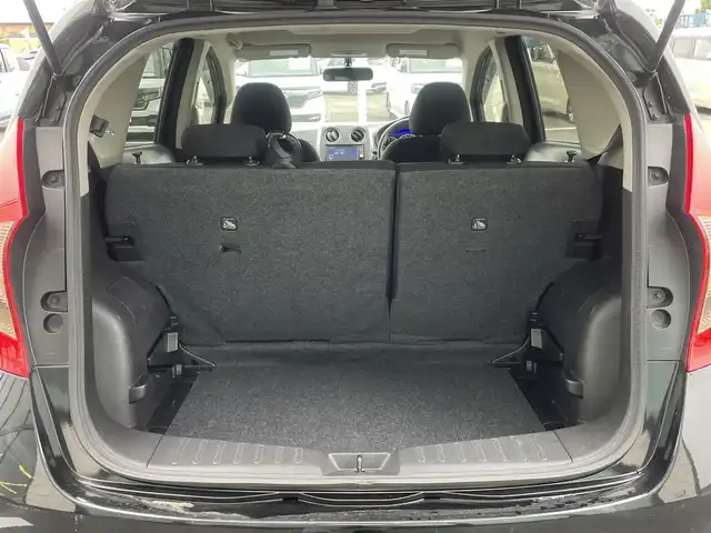 日産 ノート X DIG－S 群馬県 2013(平25)年 7.6万km スーパーブラック 純正ＳＤナビ(CD/SD/FM/AM/フルセグTV/AUX)/バックカメラ/スーパーチャージャー/ＥＴＣ/スマートキー/プッシュスタート/ECOモード/アイドリングストップ/電動格納ミラー/ヘッドライトレベライザー/パワーウインドウ/ステアリングチルド機構/取扱説明書