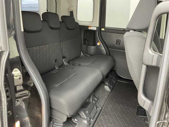 トヨタ ルーミー カスタムG－T 福岡県 2019(令1)年 6.4万km ブラックマイカメタリック 社外ナビ（ＢＴ，フルセグＴＶ）　/バックカメラ　/前方ドライブレコーダー　/クルーズコントロール　/コーナーセンサー　/衝突軽減ブレーキ　/アイドリングストップ　/両側電動スライドドア　/純正１５インチＡＷ　/ＬＥＤ