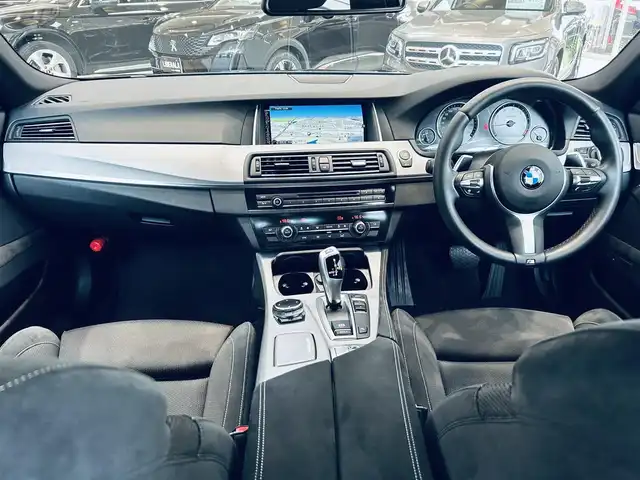 ＢＭＷ ５２３ｉ Mスポーツ 大阪府 2016(平28)年 2.7万km カーボンブラックM ワンオーナー/インテリジェントセーフティ/パワーシート/Dシートメモリ/ACC/純正ナビ/TV/バックカメラ/純正18インチAW/HIDヘッドライト/クリアランスソナー/パドルシフト/ETC/AUX/USB/Bluetooth/CD/DVD