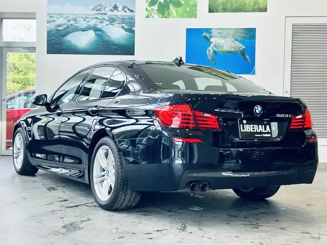 ＢＭＷ ５２３ｉ Mスポーツ 大阪府 2016(平28)年 2.7万km カーボンブラックM ワンオーナー/インテリジェントセーフティ/パワーシート/Dシートメモリ/ACC/純正ナビ/TV/バックカメラ/純正18インチAW/HIDヘッドライト/クリアランスソナー/パドルシフト/ETC/AUX/USB/Bluetooth/CD/DVD