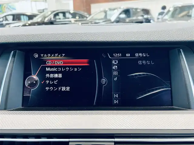 ＢＭＷ ５２３ｉ Mスポーツ 大阪府 2016(平28)年 2.7万km カーボンブラックM ワンオーナー/インテリジェントセーフティ/パワーシート/Dシートメモリ/ACC/純正ナビ/TV/バックカメラ/純正18インチAW/HIDヘッドライト/クリアランスソナー/パドルシフト/ETC/AUX/USB/Bluetooth/CD/DVD
