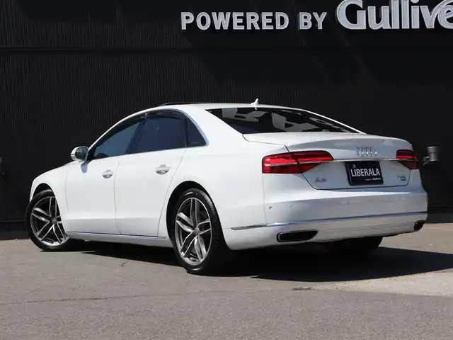 アウディ Ａ８ 3．0 TFSI クワトロ 長野県 2017(平29)年 7.9万km グレイシアホワイトメタリック サンルーフ　/黒革シート　/純正ナビＴＶ　/３６０°/ＢＯＳＥサウンド　/マトリクスＬＥＤ　/ＡＣＣ　/衝突軽減Ｂ　/レーン／サイドアシスト　/パワーシート／ヒーター　/パワーバックドア　/アドバンストキー　/純正２０ＡＷ