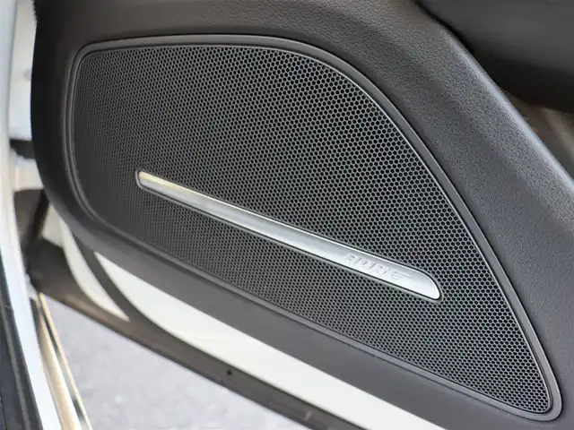 アウディ Ａ８ 3．0 TFSI クワトロ 長野県 2017(平29)年 7.9万km グレイシアホワイトメタリック サンルーフ　/黒革シート　/純正ナビＴＶ　/３６０°/ＢＯＳＥサウンド　/マトリクスＬＥＤ　/ＡＣＣ　/衝突軽減Ｂ　/レーン／サイドアシスト　/パワーシート／ヒーター　/パワーバックドア　/アドバンストキー　/純正２０ＡＷ