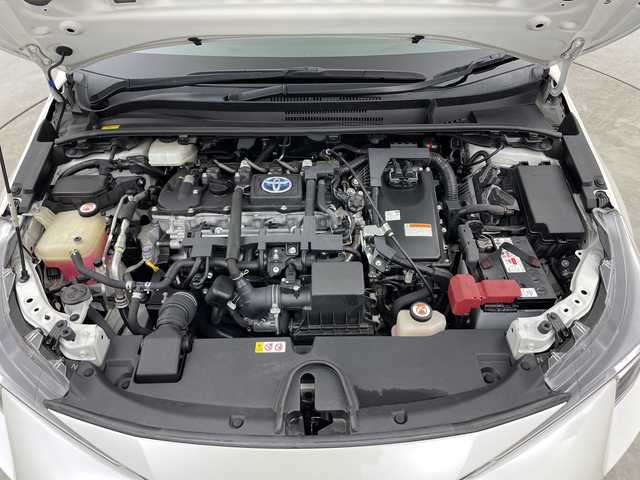 トヨタ カローラ スポーツ ハイブリッドG 三重県 2018(平30)年 7.5万km ホワイトパールクリスタルシャイン 禁煙車/トヨタセーフティセンス/メモリーナビ/フルセグＴＶ Bluetoothオーディオ/バックカメラ/ビルトインETC/前後録画ドライブレコーダー/レーダークルーズコントロール/コーナーセンサー/LEDヘッドライト/16インチアルミホイール/スマートキー