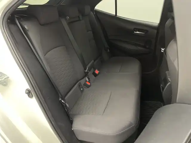 トヨタ カローラ スポーツ ハイブリッドG 三重県 2018(平30)年 7.5万km ホワイトパールクリスタルシャイン 禁煙車/トヨタセーフティセンス/メモリーナビ/フルセグＴＶ Bluetoothオーディオ/バックカメラ/ビルトインETC/前後録画ドライブレコーダー/レーダークルーズコントロール/コーナーセンサー/LEDヘッドライト/16インチアルミホイール/スマートキー