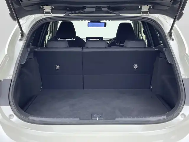 トヨタ カローラ スポーツ ハイブリッドG 三重県 2018(平30)年 7.5万km ホワイトパールクリスタルシャイン 禁煙車/トヨタセーフティセンス/メモリーナビ/フルセグＴＶ Bluetoothオーディオ/バックカメラ/ビルトインETC/前後録画ドライブレコーダー/レーダークルーズコントロール/コーナーセンサー/LEDヘッドライト/16インチアルミホイール/スマートキー