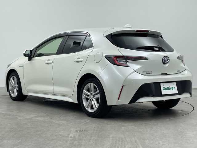 トヨタ カローラ スポーツ ハイブリッドG 三重県 2018(平30)年 7.5万km ホワイトパールクリスタルシャイン 禁煙車/トヨタセーフティセンス/メモリーナビ/フルセグＴＶ Bluetoothオーディオ/バックカメラ/ビルトインETC/前後録画ドライブレコーダー/レーダークルーズコントロール/コーナーセンサー/LEDヘッドライト/16インチアルミホイール/スマートキー