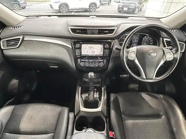 日産 エクストレイル 20Xt エマージェンシーブレーキ 岡山県 2016(平28)年 10.6万km ダイヤモンドブラック 登録時走行距離１０５５６９ｋｍ/純正SDナビ/(AM/FM/DISC/TV/BT/USB/AUX)/エマージェンシーブレーキ/インテリジェントパーキングアシスト/アイドリングストップ/全方位カメラ/寒冷地仕様/4WD/ダウンヒルアシストコントロール/電動リアゲート/クルーズコントロール/ビルトインETC/シートヒーター/プッシュスタート/スマートキー/ルーフレール/純正１７インチアルミホイール