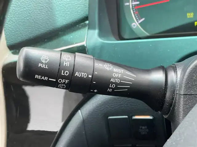 トヨタ アルファード 240S タイプゴールドⅡ 宮崎県 2014(平26)年 10.6万km ブラック 社外ナビ/(AM.FM.Bluetooth)/フルセグTV/バックカメラ/ETC/両側パワースライドドア/クルーズコントロール/フリップダウンモニター/コーナーセンサー/オットマン/オートライト/ダブルオートエアコン/パワーバックドア/ハーフレザー/電格ミラー/ステアリングスイッチ/パワーウィンドウ/パワーステアリング/スマートキー