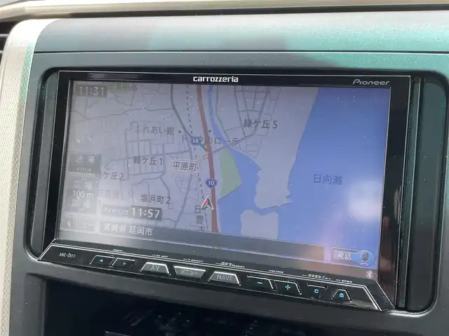 トヨタ アルファード 240S タイプゴールドⅡ 宮崎県 2014(平26)年 10.6万km ブラック 社外ナビ/(AM.FM.Bluetooth)/フルセグTV/バックカメラ/ETC/両側パワースライドドア/クルーズコントロール/フリップダウンモニター/コーナーセンサー/オットマン/オートライト/ダブルオートエアコン/パワーバックドア/ハーフレザー/電格ミラー/ステアリングスイッチ/パワーウィンドウ/パワーステアリング/スマートキー