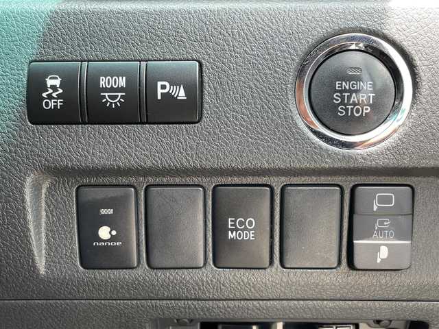 トヨタ アルファード 240S タイプゴールドⅡ 宮崎県 2014(平26)年 10.6万km ブラック 社外ナビ/(AM.FM.Bluetooth)/フルセグTV/バックカメラ/ETC/両側パワースライドドア/クルーズコントロール/フリップダウンモニター/コーナーセンサー/オットマン/オートライト/ダブルオートエアコン/パワーバックドア/ハーフレザー/電格ミラー/ステアリングスイッチ/パワーウィンドウ/パワーステアリング/スマートキー