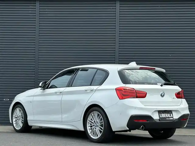ＢＭＷ １１８ｄ Mスポーツ 茨城県 2018(平30)年 4.9万km アルピンホワイトⅢ 後期型　/インテリジェントＳＦＴ　/ＬＤＷ　/パーキングサポートＰＫＧ　/Ｂカメラ　/ＰＤＣ　/クルーズコントロール　/ナビ　/ＢＴ　/ＵＳＢ　/ＤＶＤ　/ＣＤ　/ＬＥＤヘッドライト　/オートライト　/ミラー型ＥＴＣ　/禁煙車