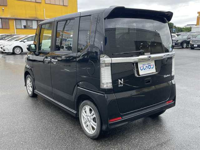ホンダ Ｎ ＢＯＸ カスタム G Lパッケージ 佐賀県 2012(平24)年 5万km クリスタルブラックパール （株)IDOMが運営する【じしゃロン佐賀店】の自社ローン専用車両になります。/こちらは現金またはオートローンご利用時の価格です。自社ローンご希望の方は別途その旨お申付け下さい/純正メモリナビ/両側パワースライドドア/プッシュスタート/ワンセグテレビ/横滑り防止/ETC/オートライト/フォグライト/HIDヘッドライト/純正フロアマット/純正アルミホイール