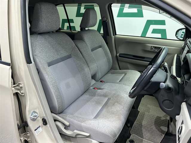 ダイハツ ブーン X Gパッケージ SAⅡ 鹿児島県 2018(平30)年 5.6万km パウダリーベージュメタリック 社外ＳＤナビ【ＮＭＺＫ－Ｗ６８Ｄ】　/フルセグＴＶ　/Ｂｌｕｅｔｏｏｔｈ　/バックカメラ　/スマートアシストII　/革巻きステアリング　/ステアリングリモコン　/ＨＩＤヘッドライト　/純正アルミホイール　/ＥＴＣ/禁煙車