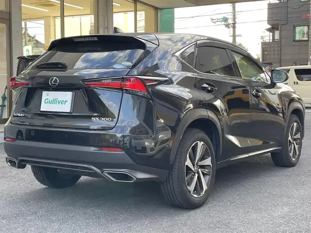 レクサス ＮＸ 300 Iパッケージ 静岡県 2017(平29)年 7.7万km グラファイトブラックガラスフレーク ワンオーナー/純正ナビ/フルセグTV/DVD/CD/SD/MSV/BT/バックカメラ/サイドカメラ/ベージュ革シート/前席シートヒーター/前席パワーシート/パワーバックドア/衝突軽減ブレーキ/レーンキープアシスト/オートハイビーム/レーダークルーズコントロール/クリアランスソナー/3眼LEDライト/ステアリングヒーター/ビルトインETC2.0/パドルシフト/純正18インチAW/スマートキー×2/カードキー/保証書/取扱説明書/ナビ取扱説明書/R2/R4点検記録簿有