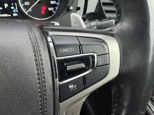 三菱 アウトランダー ＰＨＥＶ G セーフティパッケージ 愛知県 2015(平27)年 4.8万km シルキーホワイト 社外ナビ/（Bluetooth/フルセグTV/CD/DVD/SD）/全方位カメラ/衝突被害軽減システム/レーンキープ/オートライト/ACC/純正LEDライト/ETC/4WD/パワーシート/シートヒーター/ステアリングヒーター/ハーフレザー/ドアバイザー/パドルシフト/純正フロアマット/レーダー