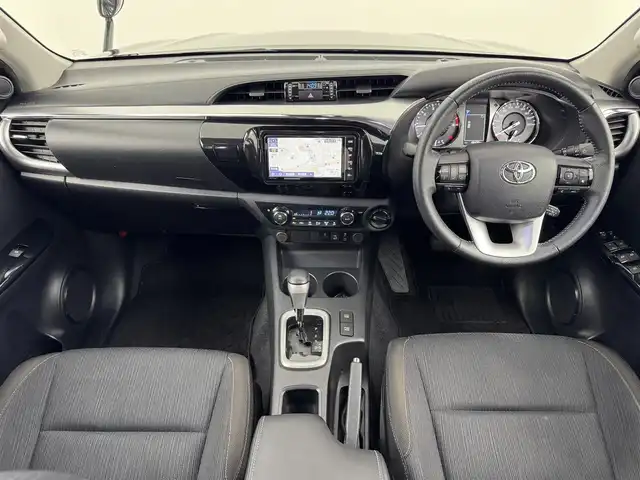 トヨタ ハイラックス Z 福岡県 2020(令2)年 4.9万km アティチュードブラックマイカ ベッドライナー　/ＧＲスポーツバー／フロントバンパーカバー／マッドフラップ　/純正ナビ／フルセグＴＶ　/バックカメラ　/レーダークルコン　/衝突被害軽減　/レーンキープ　/ヒルディセントコントロール　/ＥＴＣ　/ＬＥＤヘッドライト