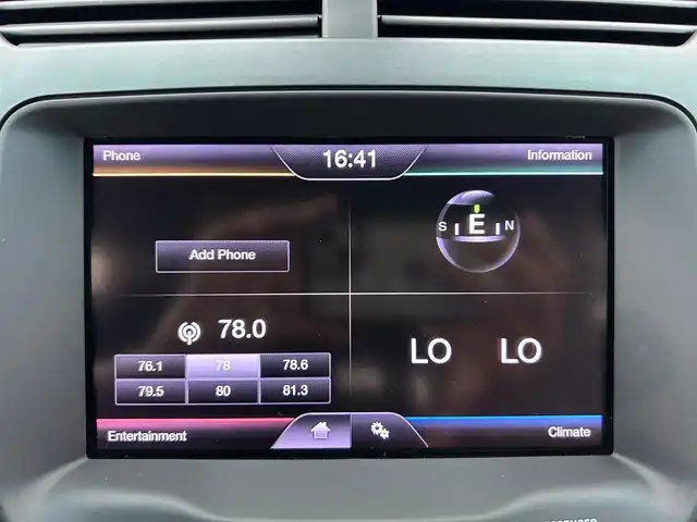 フォード エクスプローラー LTD 石川県 2012(平24)年 5万km 黒 社外ポータブルナビ /ワンセグTV /Bluetooth USB /バックカメラ /サイドカメラ /クリアランスソナー /クルーズコントロール /ビルディセントコントロール /キセノンヘッドライト /オートライト /ETC /ルーフレール /フルフラット
