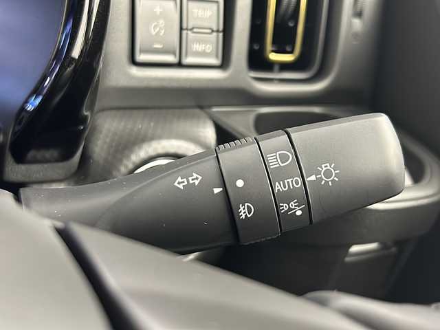 スズキ ハスラー HYBRID X 大阪府 2025(令7)年 0.1千km クールカーキパールメタリック/ソフトベージュメタリック 届出済未使用車/純正メモリーナビ/・スズキコネクト/・フルセグTV/・Bluetooth/・FM/AM/・USB接続/全方位カメラ/デュアルカメラブレーキサポート/・衝突軽減システム/・車線逸脱防止機能/・レーダークルーズコントロール/前後コーナーセンサー/前席シートヒーター/LEDヘッドライト/オートライト