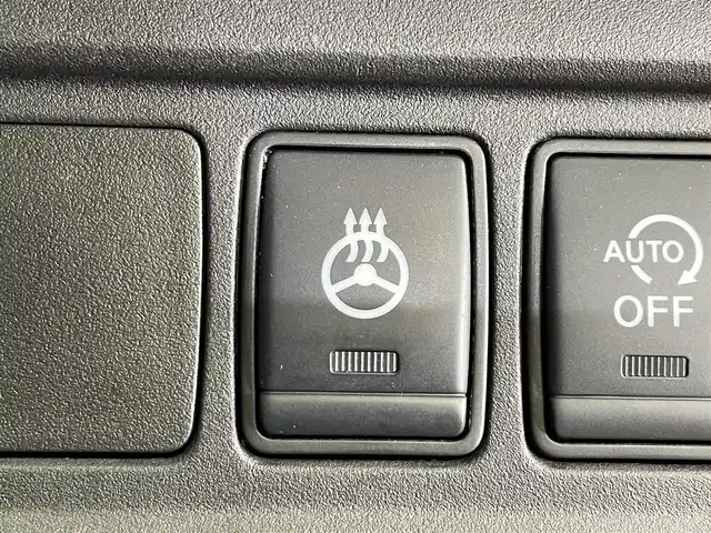 日産 セレナ ハイウェイスターVセレクションⅡ 岩手県 2019(平31)年 9万km ブリリアントホワイトパール ワンオーナー/４WD/ALPINE10.1インチ後席モニター/ハンズフリーオートバックドア/アラウンドビューモニター/セーフティパックB/プロパイロット/インテリジェントルームミラー/ハイビームアシスト/エマージェンシーブレーキ/車線逸脱抑制機能/標識表示機能/前後ソナー/パーキングアシスト/オートブレーキホールド/アルパイン９型ナビゲーション/フルセグTV/ロールサンシェード/リヤオートエアコン/前席シートヒーター/ステアリングヒーター/ETC/ドライブレコーダー/LEDヘッドライト/純正１５インチアルミホイール