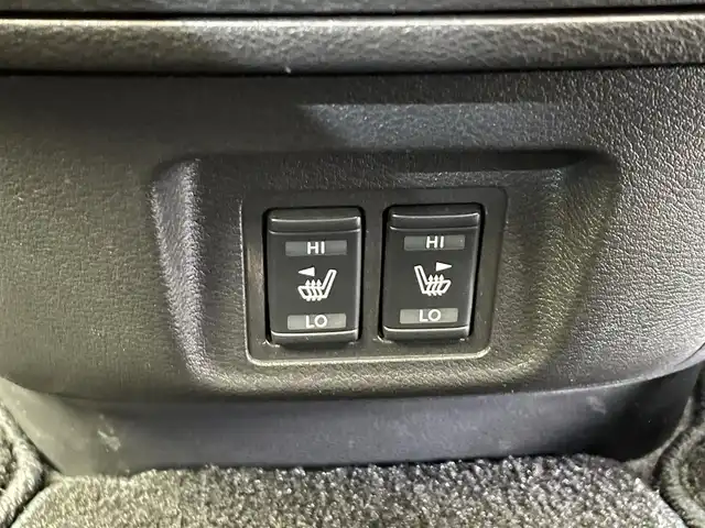 日産 セレナ ハイウェイスターVセレクションⅡ 岩手県 2019(平31)年 9万km ブリリアントホワイトパール ワンオーナー/４WD/ALPINE10.1インチ後席モニター/ハンズフリーオートバックドア/アラウンドビューモニター/セーフティパックB/プロパイロット/インテリジェントルームミラー/ハイビームアシスト/エマージェンシーブレーキ/車線逸脱抑制機能/標識表示機能/前後ソナー/パーキングアシスト/オートブレーキホールド/アルパイン９型ナビゲーション/フルセグTV/ロールサンシェード/リヤオートエアコン/前席シートヒーター/ステアリングヒーター/ETC/ドライブレコーダー/LEDヘッドライト/純正１５インチアルミホイール