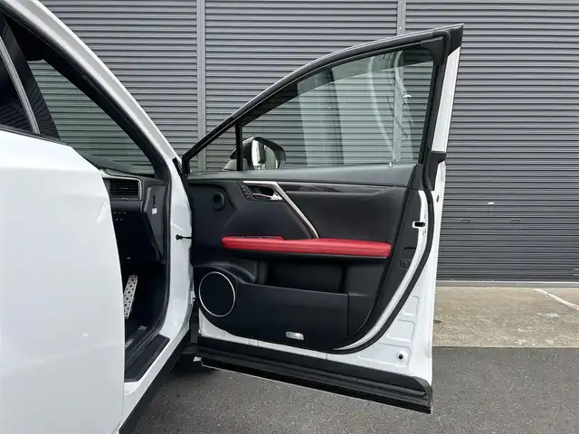 レクサス ＲＸ 450h Fスポーツ 茨城県 2021(令3)年 4.5万km パール 後期型 /SR /WALDフルエアロ /マクレビ /HUD /赤革 /360°C /後席電動リクライニング＆電動格納機能付 /全席シ-トヒ-タ- /ベンチレ-ション /M付PWシ-ト /100V電源 /三眼LED /オ-トハイビ-ム /レクサスSFT /ACC /LKA /BSM /ナビ /TV /ETC2.0/ルーフレール/禁煙車