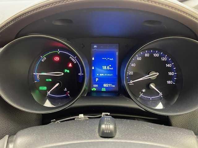 トヨタ Ｃ－ＨＲ G 兵庫県 2017(平29)年 6.1万km ホワイトパールクリスタルシャイン 純正SDナビ(CD/DVD/SD/Bt/フルセグ)/・NSZT-W66T/バックカメラ/TRD(F.S.R)スポイラー/PCS/LDA/BSM/ACC/オートハイビーム/ハーフレザー/シートヒーター/ランバーサポート/LEDヘッドライト/LEDフォグ/コーナーセンサー/ビルトインETC/柿本改４本出しマフラー/純正１８AW[/スペアキーｘ１/社外マット・純正バイザー