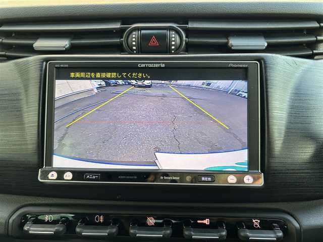 アルファロメオ ジュリエッタ スポルティーバ 栃木県 2013(平25)年 7.2万km アイスホワイト 社外ＳＤナビ/（フルセグ／ＢＴ／ＣＤ／ＤＶＤ）/バックカメラ/ハーフレザーシート/前席パワーシート/純正１８インチＡＷ/純正フロアマット/後方コーナーセンサー/ドライブレコーダー/ＥＴＣ