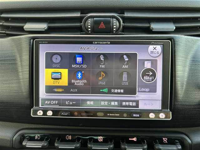 アルファロメオ ジュリエッタ スポルティーバ 栃木県 2013(平25)年 7.2万km アイスホワイト 社外ＳＤナビ/（フルセグ／ＢＴ／ＣＤ／ＤＶＤ）/バックカメラ/ハーフレザーシート/前席パワーシート/純正１８インチＡＷ/純正フロアマット/後方コーナーセンサー/ドライブレコーダー/ＥＴＣ